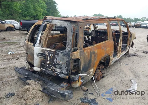 2001 GMC Yukon Xl 1500 Slt из США, поврежденный, VIN 3GKEC16T21G242312